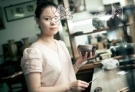 紫砂壶艺师图片：顾婷 