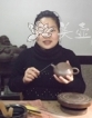 紫砂壶艺师图片：何觅 