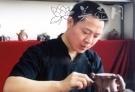 紫砂壶艺师图片：吴扣华 