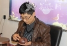 紫砂壶艺师图片：瞿建明 